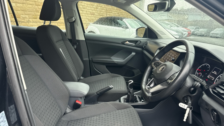 Volkswagen T-Cross 1.0 TSI 115 SE 5dr Petrol Estate